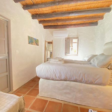 Апартаменты Renovated House In The Historic Center Мохакар Экстерьер фото